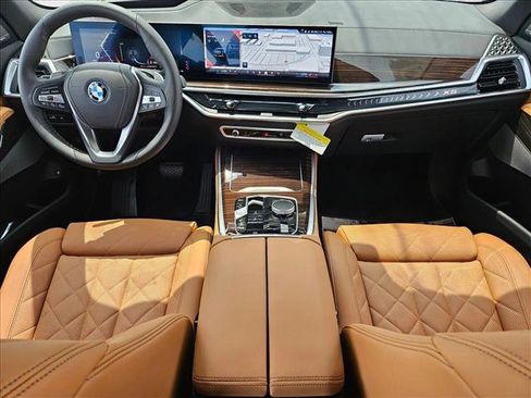 New 2026 BMW X5 xDrive50e image 15