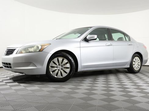 Used 2009 Honda Accord LX image 1