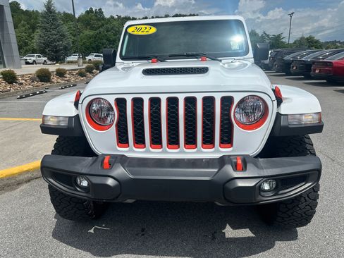 Used 2022 Jeep Gladiator Mojave w/ Cold Weather Group AWD/4WD image 3