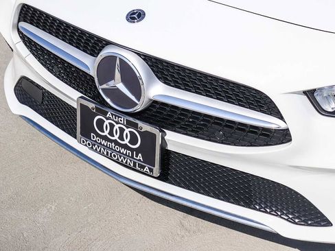Used 2020 Mercedes-Benz CLA 250 image 8