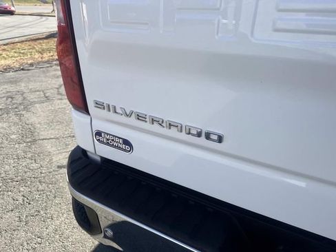 Used 2020 Chevrolet Silverado 1500 LTZ w/ LTZ Premium Package image 7