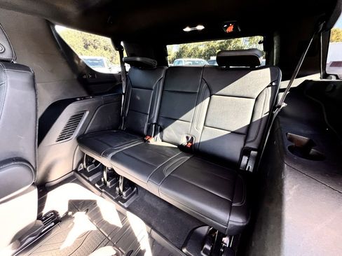 Used 2021 Chevrolet Tahoe LT image 16