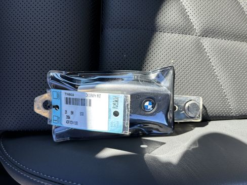 Certified 2026 BMW 530i w/ Premium Package RWD image 38