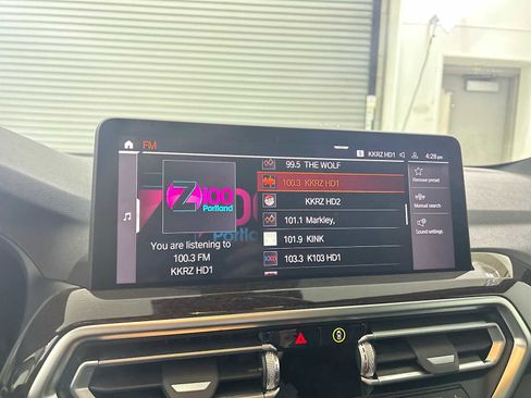 Used 2025 BMW X4 xDrive30i image 12