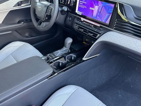 New 2026 Toyota Camry XLE image 17