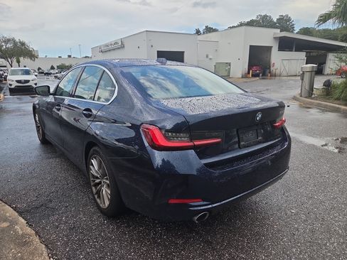 Certified 2024 BMW 330i Sedan RWD image 4