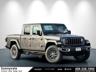New 2025 Jeep Gladiator Sport