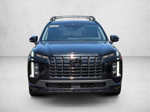 Used 2024 Hyundai Palisade XRT FWD image 2