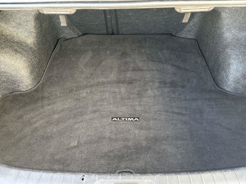 Used 2024 Nissan Altima 2.5 SV image 29