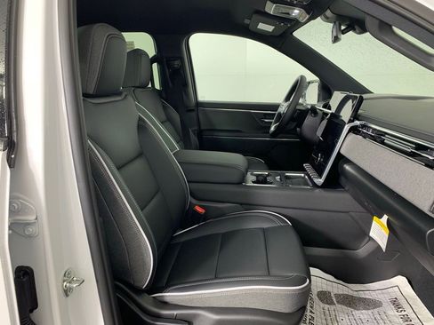 New 2026 GMC Sierra EV Elevation image 25