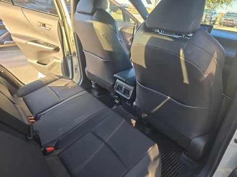 Certified 2021 Toyota Venza Limited image 11