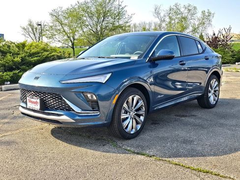 New 2026 Buick Envista Avenir FWD image 5