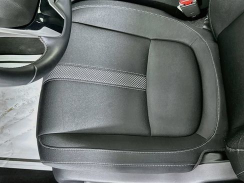 Used 2019 Honda Civic EX image 19