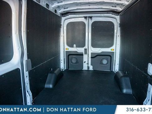 New 2026 Ford Transit 250 148 Medium Roof w/ Load Area Protection Package RWD image 6