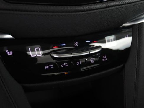 Certified 2025 Cadillac XT5 Premium Luxury image 21