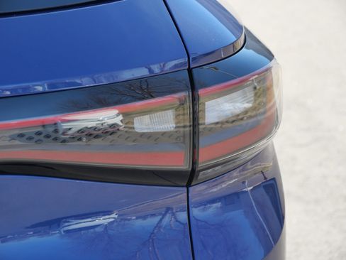 Certified 2022 Volkswagen ID.4 Pro S w/ Gradient Package AWD/4WD image 17