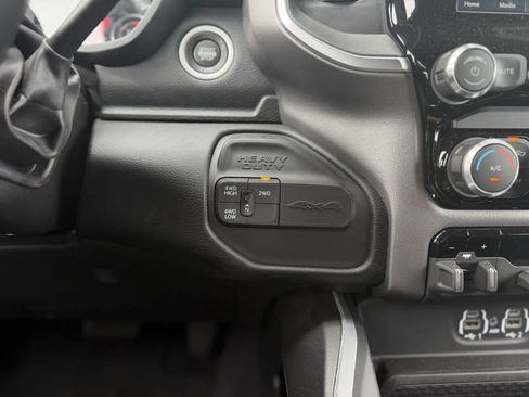 Used 2024 RAM 2500 Big Horn w/ Night Edition AWD/4WD image 26