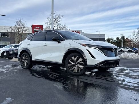 Certified 2023 Nissan Ariya FWD image 1
