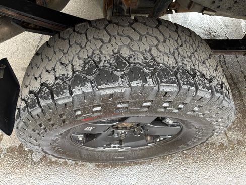 Used 2016 Ford F250 XL w/ Power Equipment Group AWD/4WD image 20