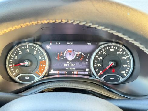 Used 2021 Jeep Renegade Latitude AWD/4WD image 68