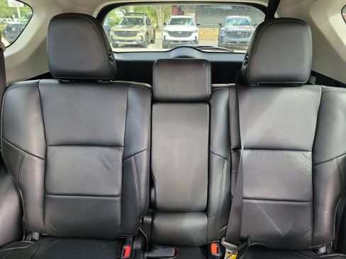 Used 2009 Toyota RAV4 2WD V6 image 17