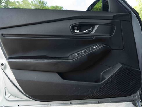 Used 2024 Honda Accord Sport image 37