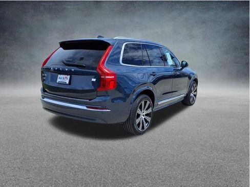 Certified 2024 Volvo XC90 T8 Ultimate w/ Protection Package Premier AWD/4WD image 8