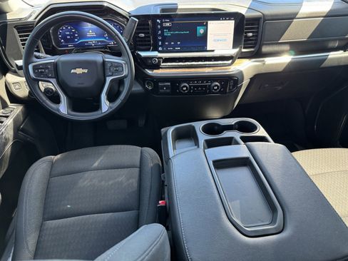 Used 2023 Chevrolet Silverado 1500 LT w/ Protection Package image 16