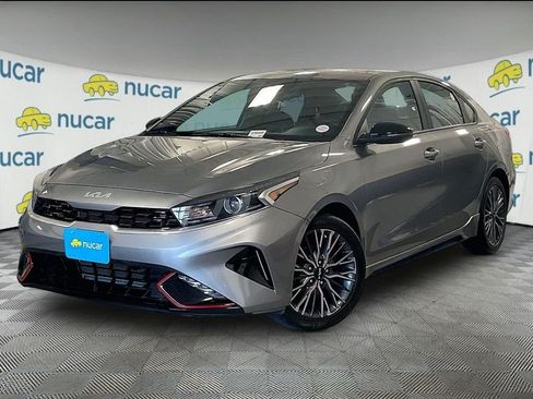 Used 2023 Kia Forte GT-Line FWD image 3