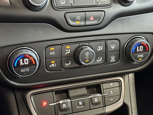 Used 2024 GMC Terrain AT4 w/ Tech Package image 20