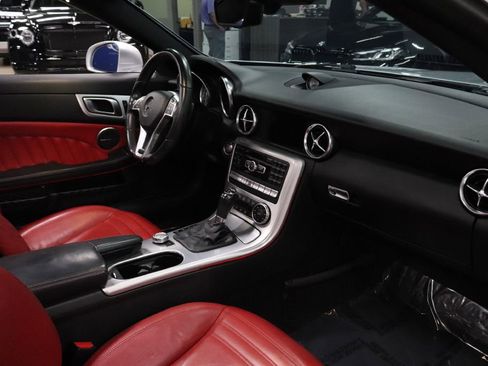 Used 2016 Mercedes-Benz SLK 350 350 image 30
