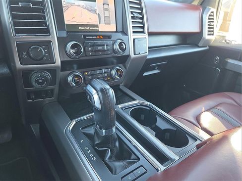 Used 2020 Ford F150 Platinum w/ Equipment Group 701A Luxury image 20