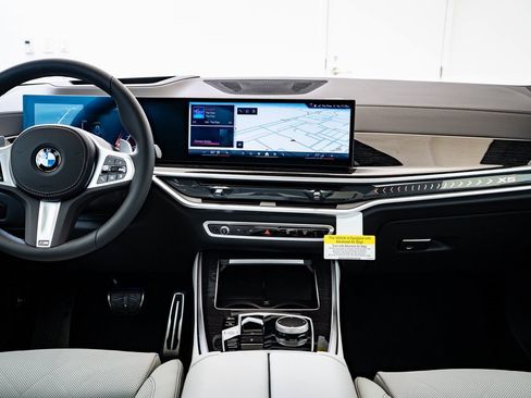 New 2026 BMW X5 xDrive40i w/ M Sport Package image 29