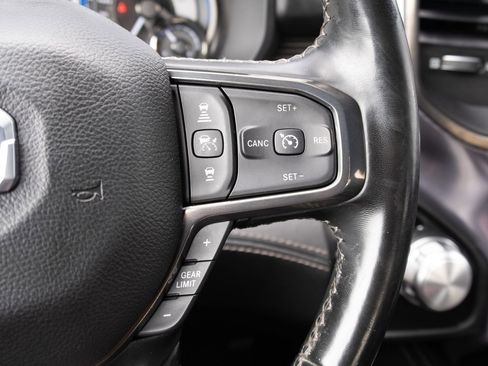Used 2021 RAM 1500 Limited image 10
