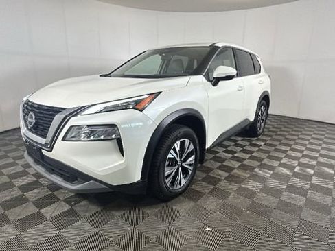 Used 2023 Nissan Rogue SV AWD/4WD image 7