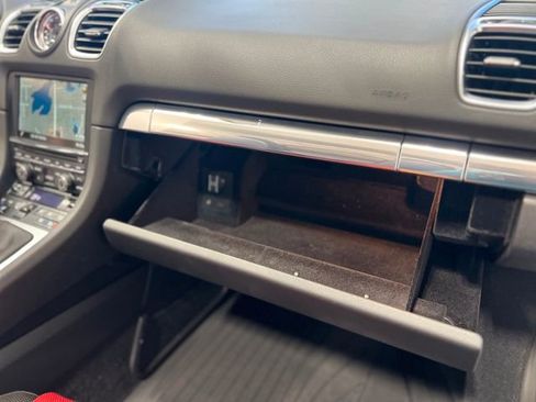 Used 2015 Porsche Boxster S image 35