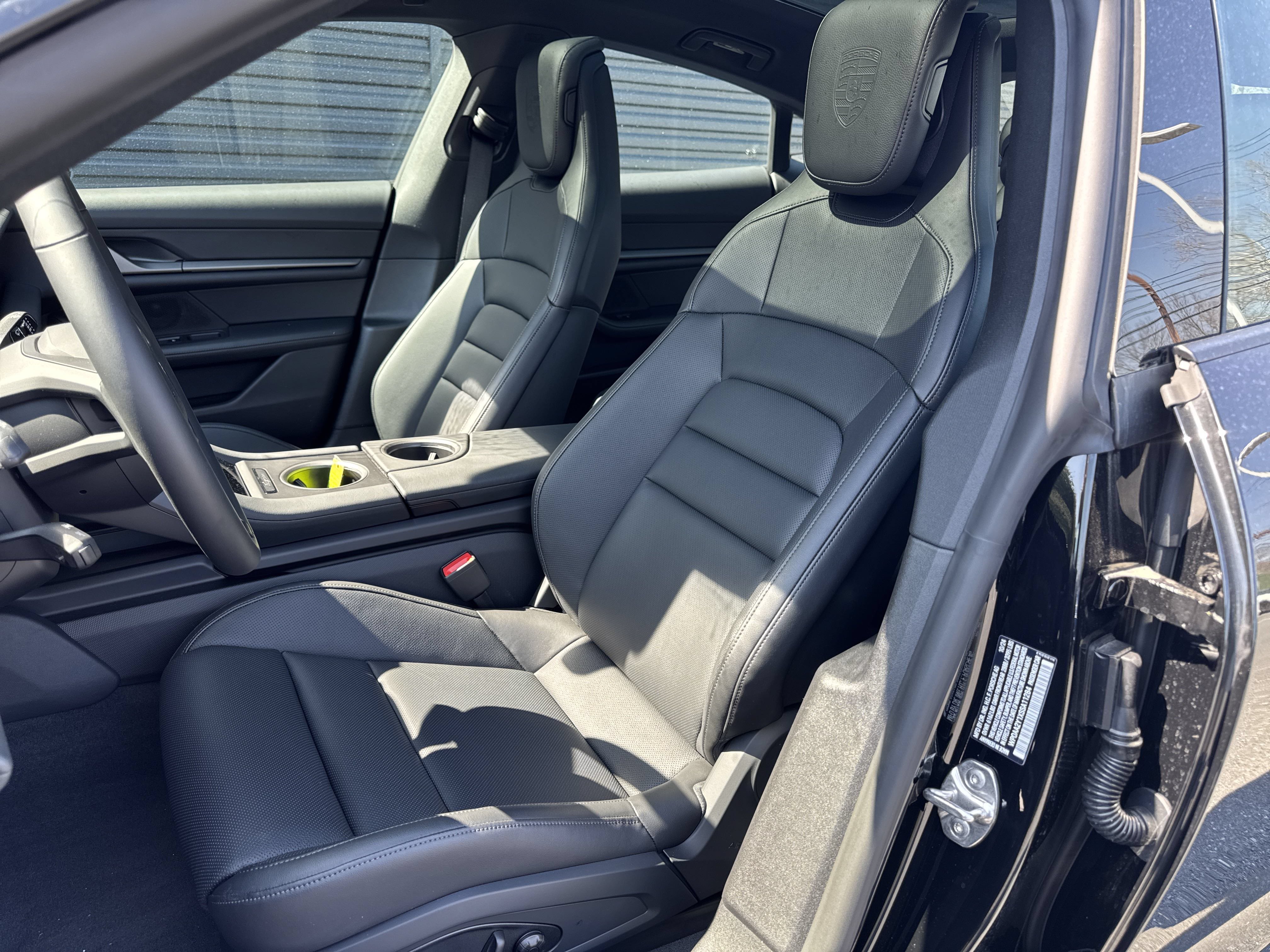 Certified 2025 Porsche Taycan w/ Premium Package RWD image 32