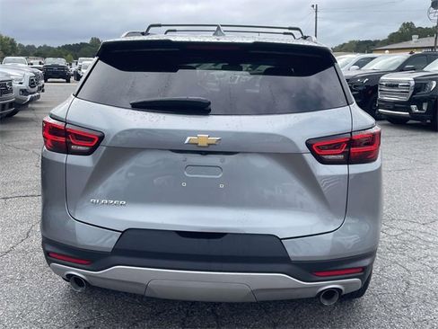 Used 2023 Chevrolet Blazer LT w/ Convenience Package image 5