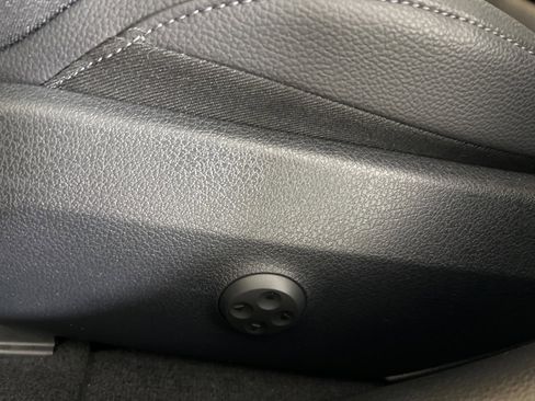 Certified 2025 Mercedes-Benz C 300 C 300 image 4