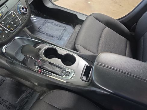 Used 2023 Chevrolet Malibu LT FWD image 23