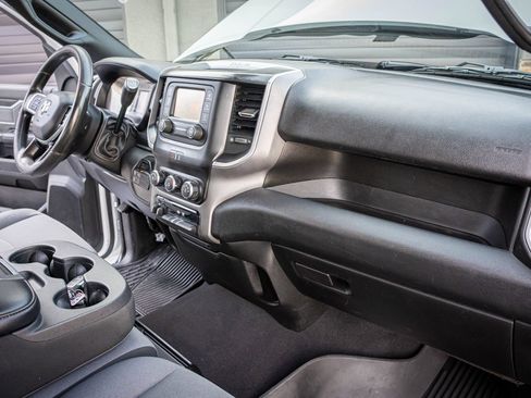 Used 2021 RAM 2500 Big Horn AWD/4WD image 32