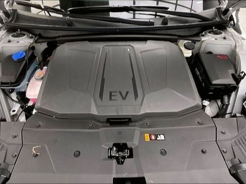 New 2026 Hyundai Ioniq 5 SEL AWD/4WD image 12