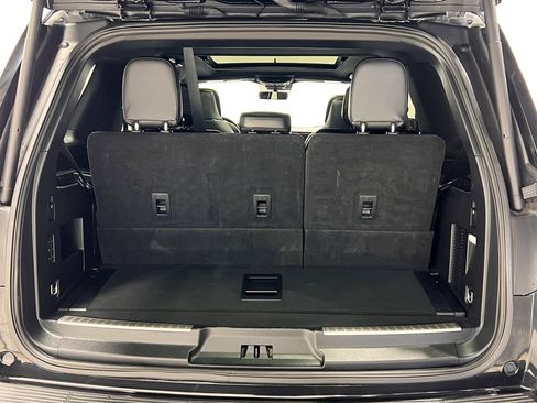 Used 2020 Lincoln Navigator Reserve w/ Luxury Package image 27