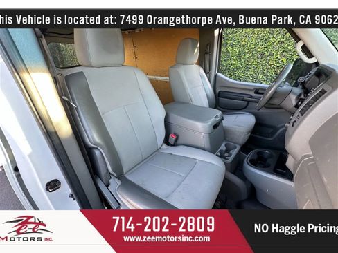 Used 2012 Nissan NV 2500 SV w/ Technology Pkg image 21