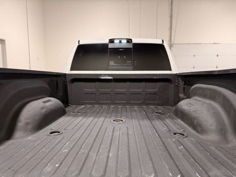 Used 2022 RAM 2500 Limited w/ Towing Technology Group image 10