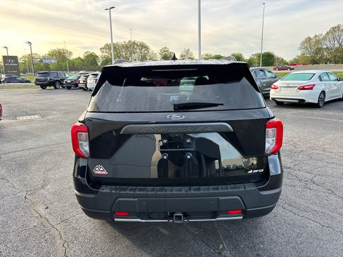 Used 2022 Ford Explorer Timberline w/ Timberline Technology Package AWD/4WD image 6