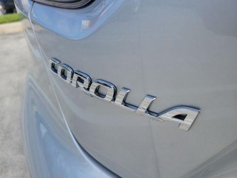 Used 2024 Toyota Corolla LE FWD image 10