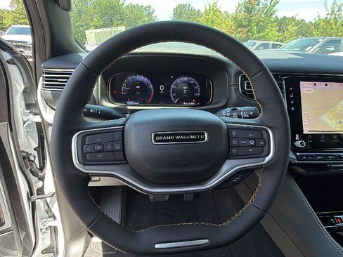 New 2026 Jeep Grand Wagoneer 4WD image 24