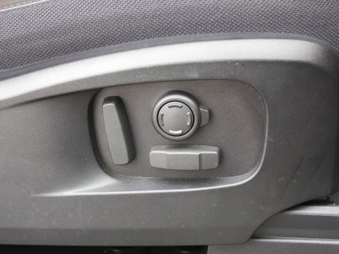 Used 2022 Land Rover Defender 90 X image 34