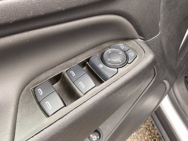 Certified 2024 Chevrolet Equinox LT w/ LPO, Floor Liner Package FWD image 18